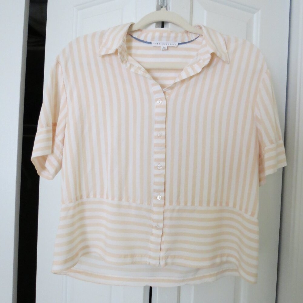 Jane and Delancey Short sleeve striped peach and white top